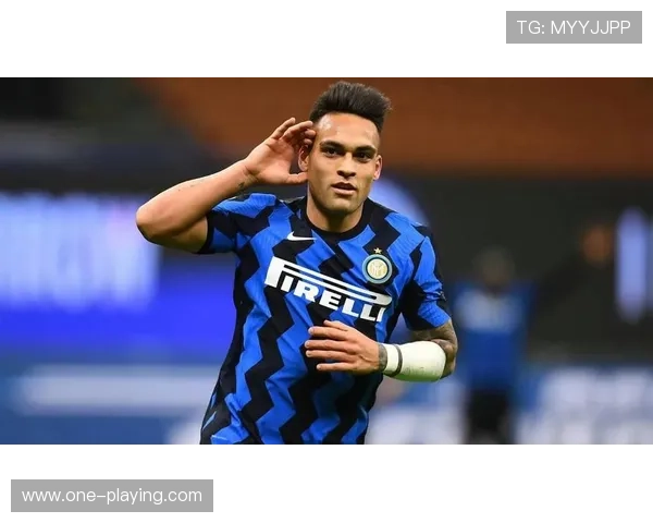 意甲足球球星风云榜：聚焦顶级球员的辉煌成就与未来展望