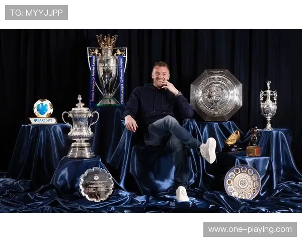 瓦尔迪闪耀英超赛场领衔莱斯特城奋勇拼搏书写传奇